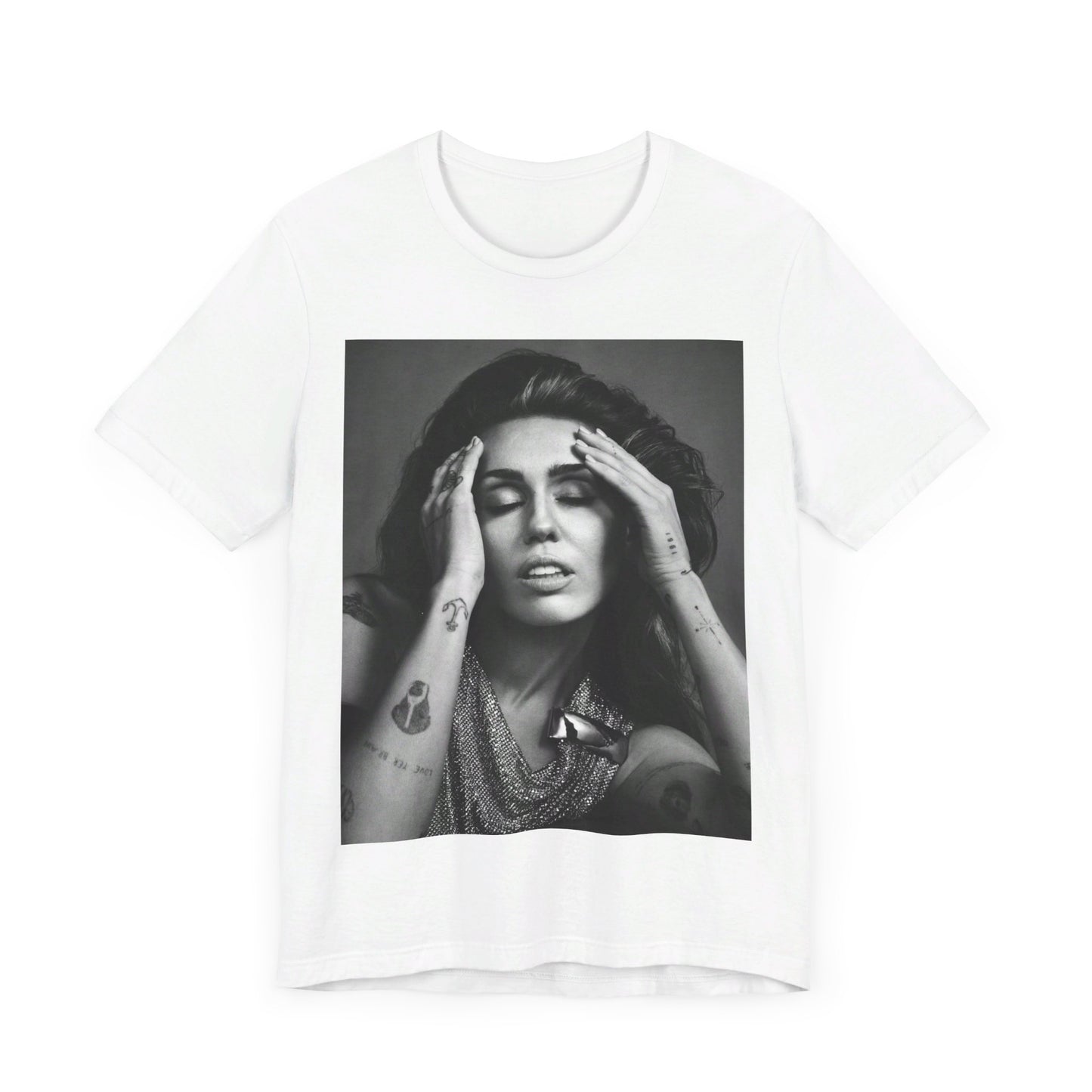 A black graphic t-shirt featuring a retro graphic related to Miley Cyrus' 'Bangerz' album era.