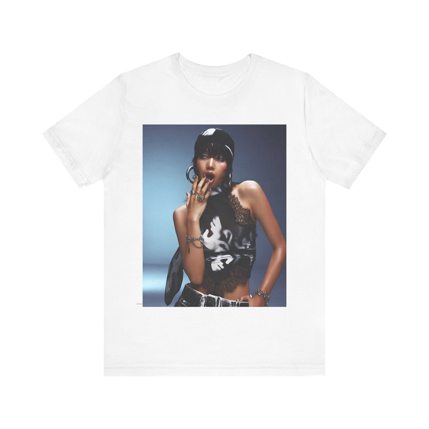 A black graphic t-shirt featuring a vintage K-Pop dance queen graphic of Lisa.
