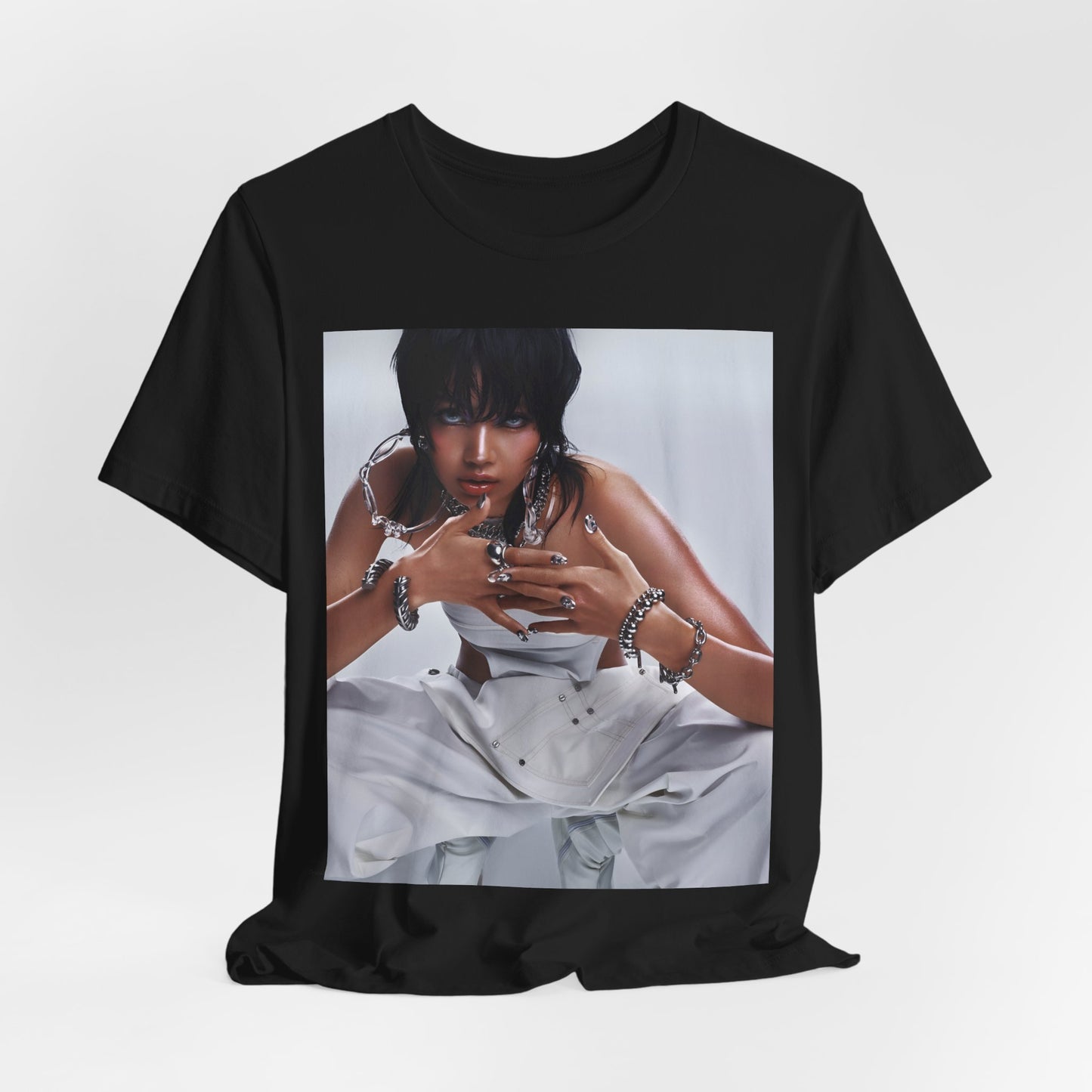 A black graphic t-shirt featuring a casual K-Pop fan graphic of Lisa.