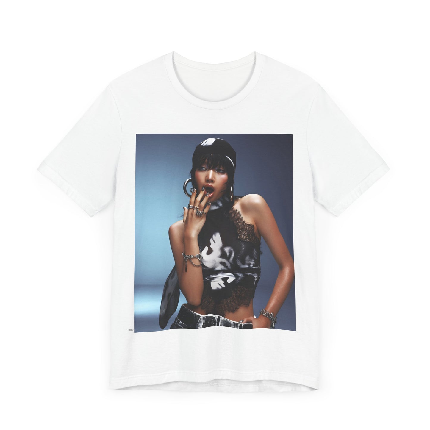 A black graphic t-shirt featuring a vintage K-Pop dance queen graphic of Lisa.