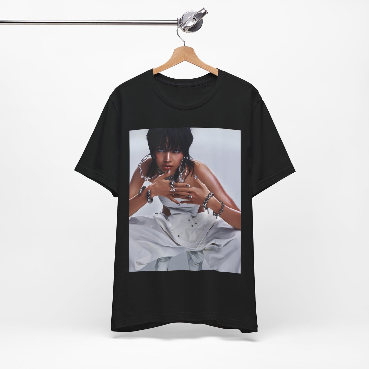 A black graphic t-shirt featuring a casual K-Pop fan graphic of Lisa.