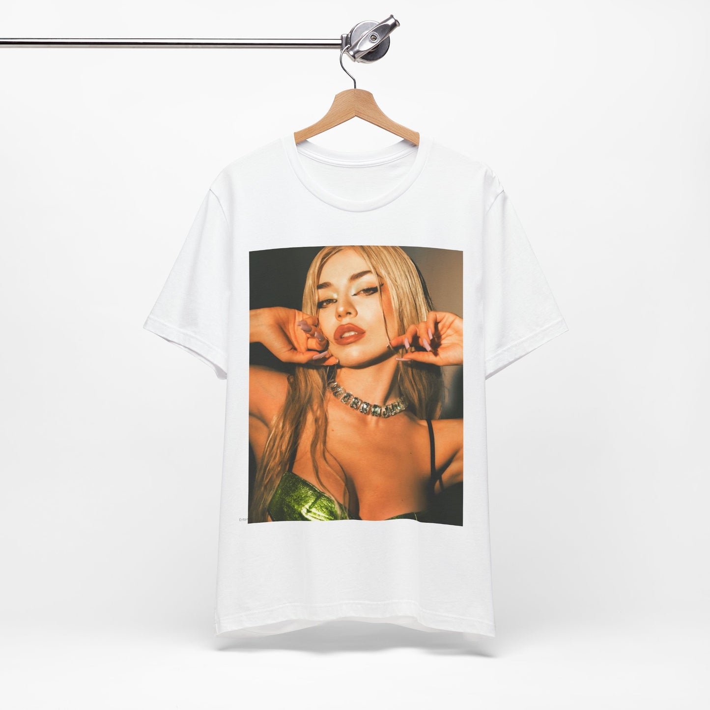 Ava Max T-Shirt