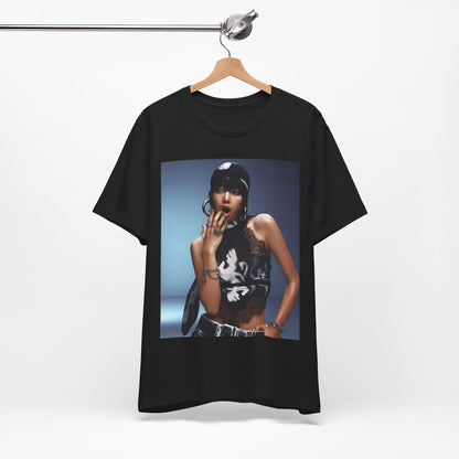 A black graphic t-shirt featuring a vintage K-Pop dance queen graphic of Lisa.