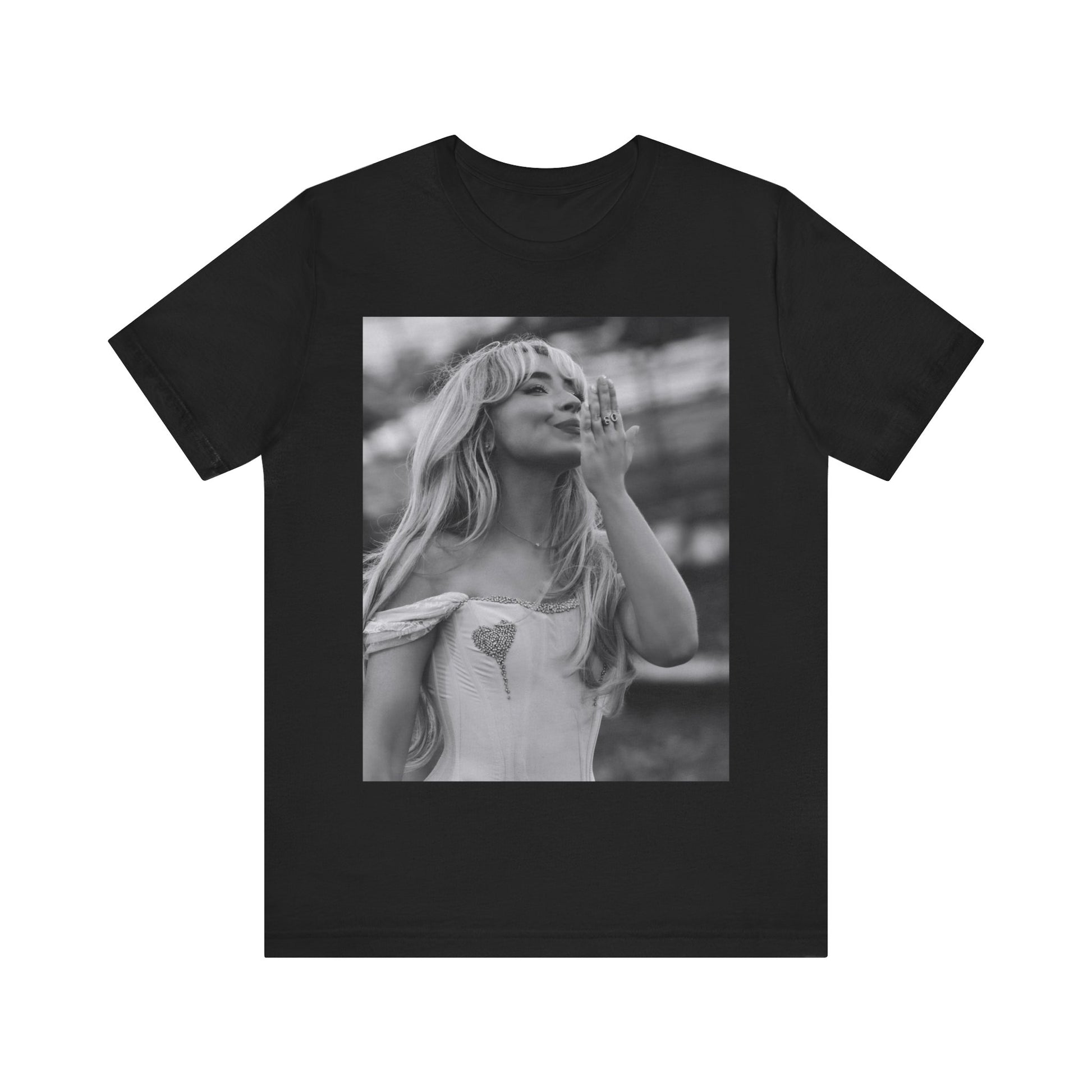 A black graphic t-shirt featuring a graphic or photo of Sabrina Carpenter kissing on stage during a performance.