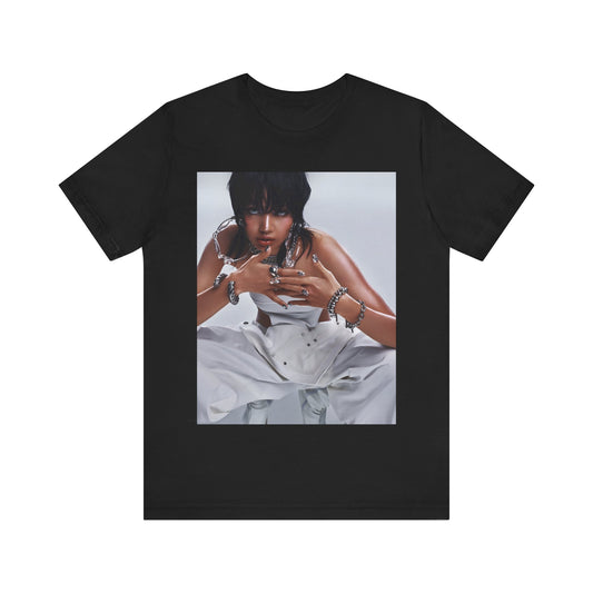 A black graphic t-shirt featuring a casual K-Pop fan graphic of Lisa.