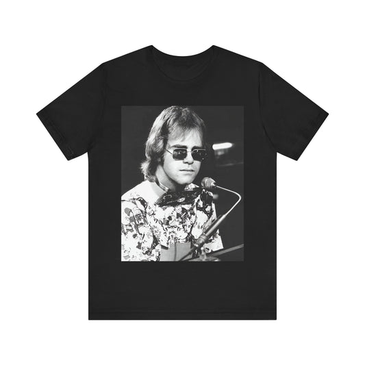 ELTON JOHN T-shirt Unisex Graphic Music Tee, ELTON JOHN Retro 80s Rock Vintage, ELTON JOHN Music Tour Concert Merch, ELTON JOHN 70s Shirt Merchandise