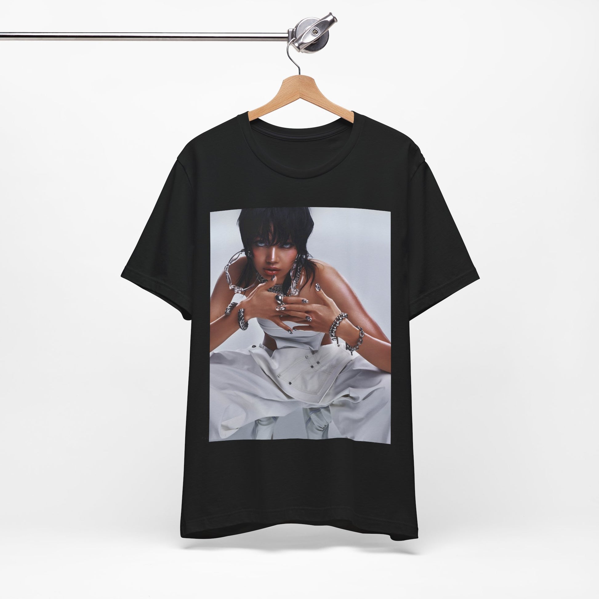 A black graphic t-shirt featuring a casual K-Pop fan graphic of Lisa.