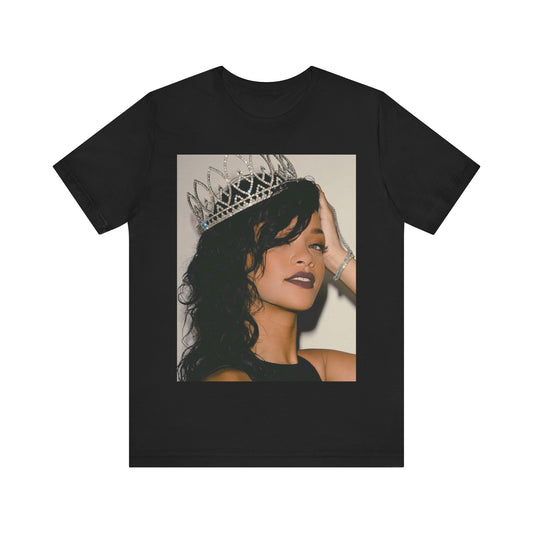 A black graphic t-shirt featuring a Y2K pop aesthetic graphic of Rihanna.