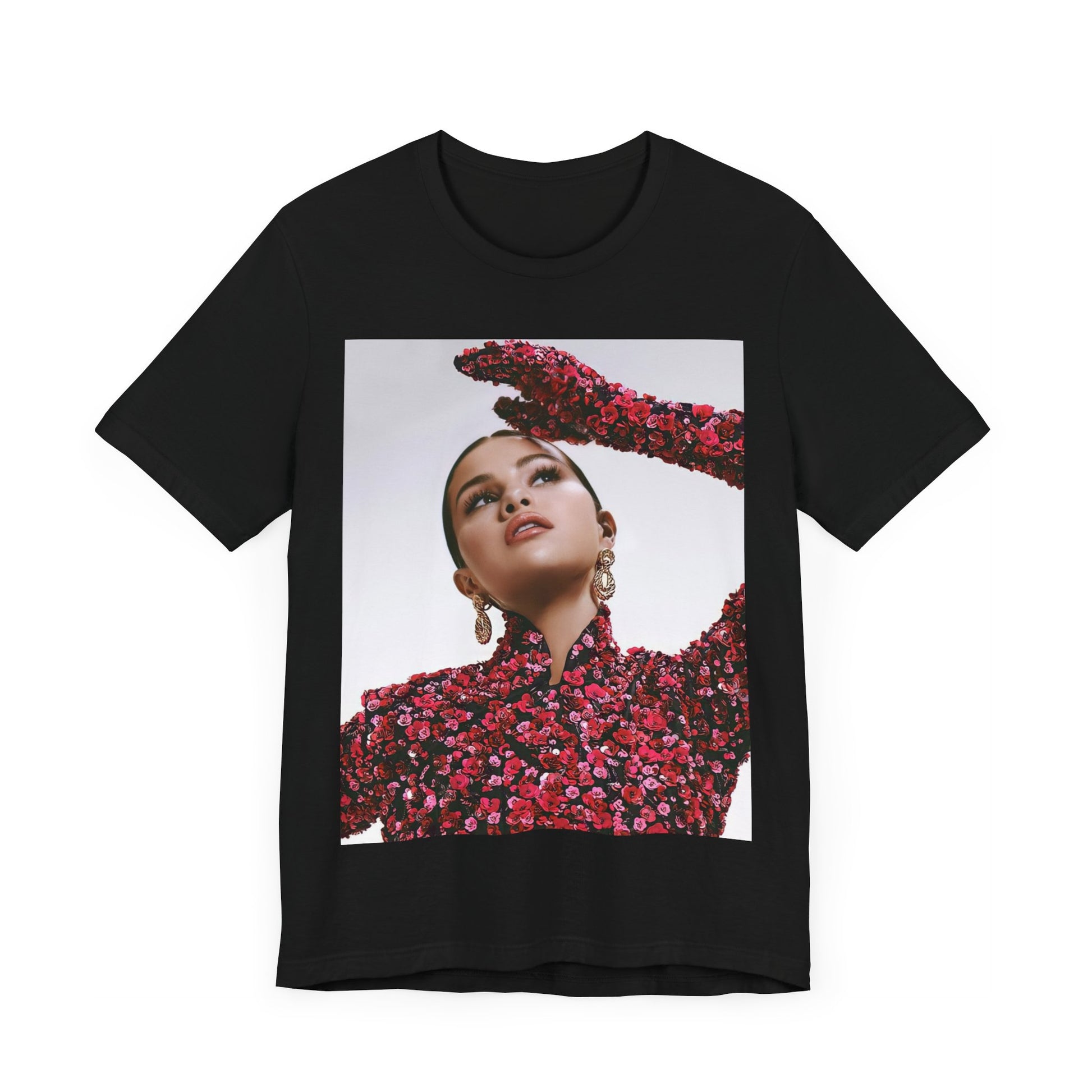 A black graphic t-shirt featuring a classic aesthetic graphic of Selena Gomez.
