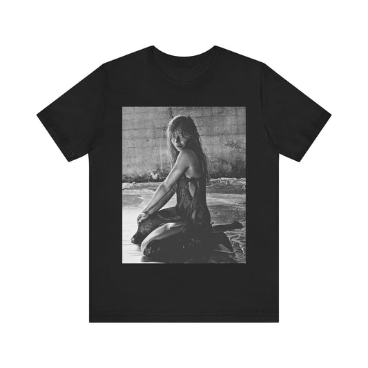A black graphic t-shirt featuring a black and white, monochrome graphic or photo of Sabrina Carpenter.