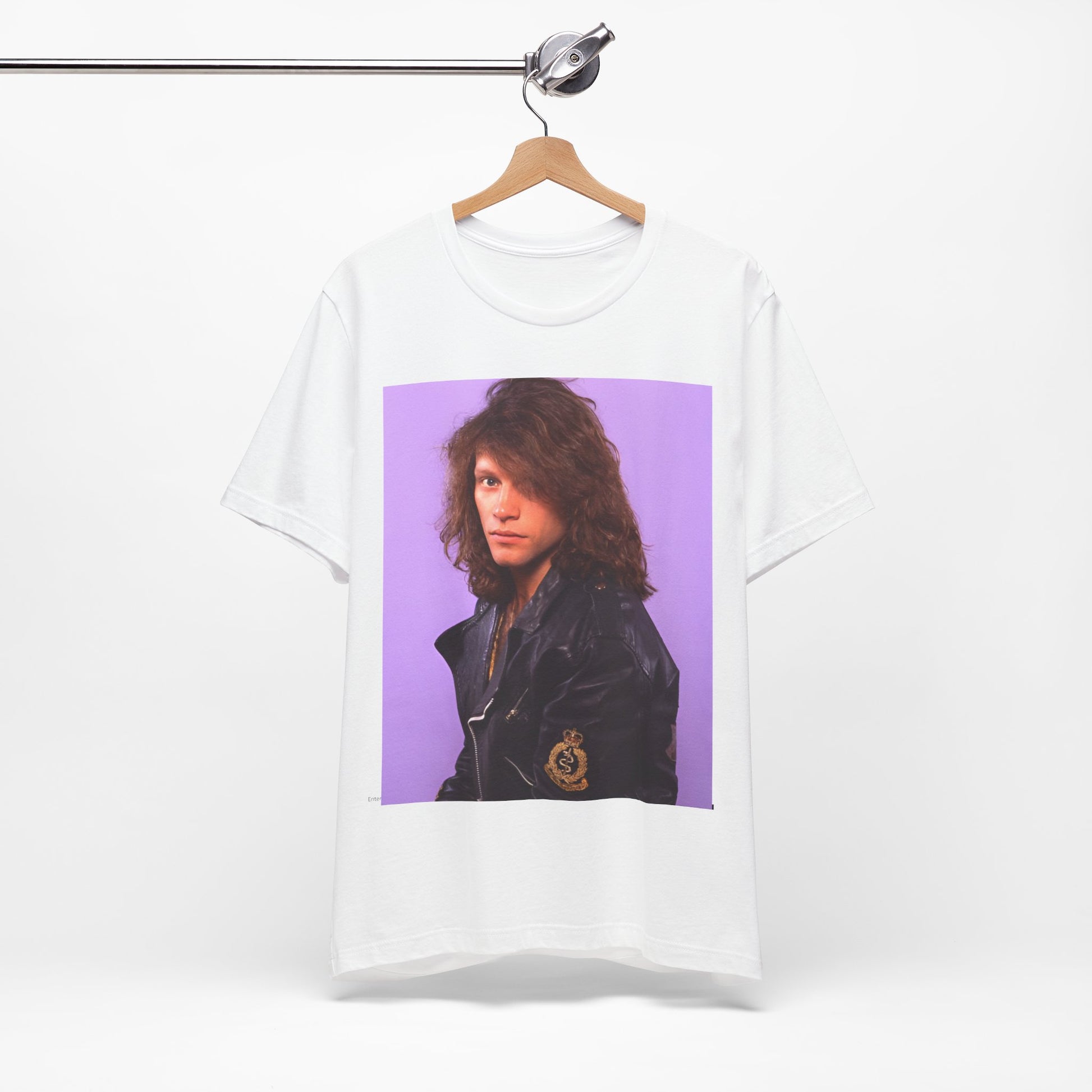 [bonjovi_shirt]-[bonjovi_tshirt]-[bonjovi_merch]-[bonjovi_merchandise]-[bonjovi_graphictee]-[bonjovi_tee]-MODEMOJO