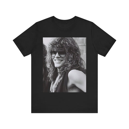[bonjovi_shirt]-[bonjovi_tshirt]-[bonjovi_merch]-[bonjovi_merchandise]-[bonjovi_graphictee]-[bonjovi_tee]-MODEMOJO