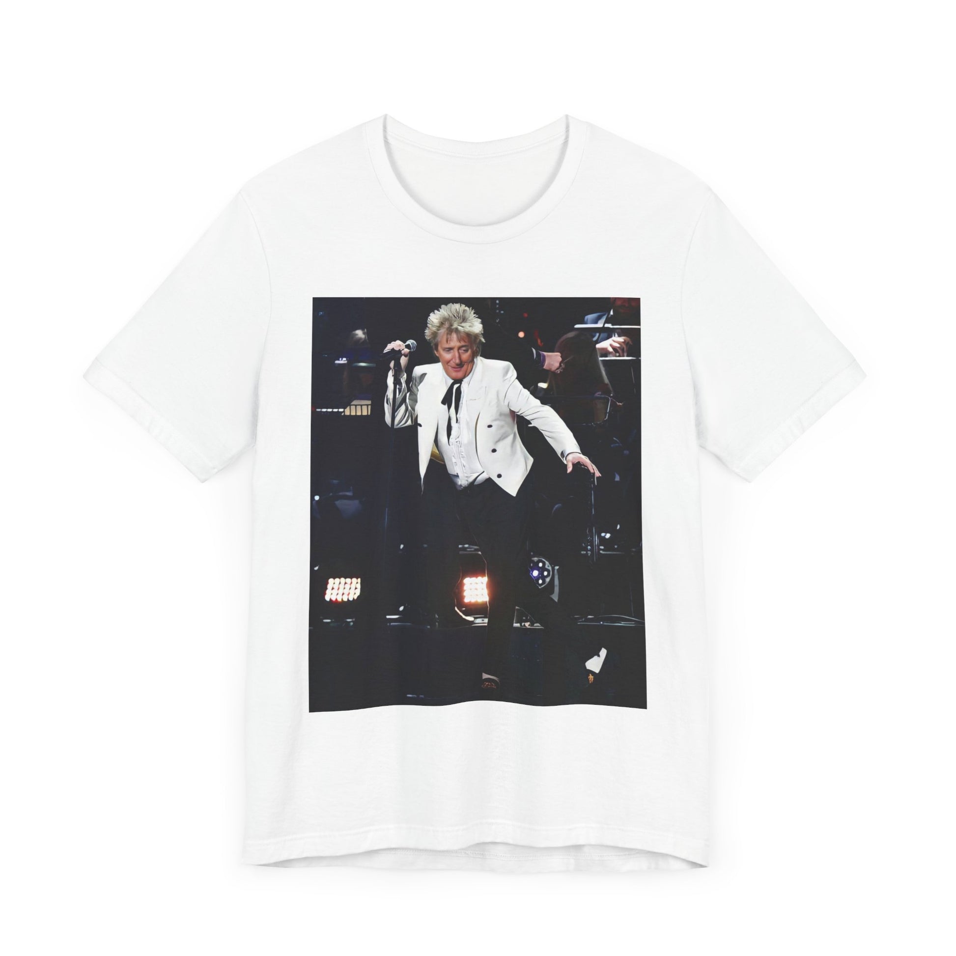 A black graphic t-shirt featuring a graphic or photo of Rod Stewart performing live in a 2005 concert.