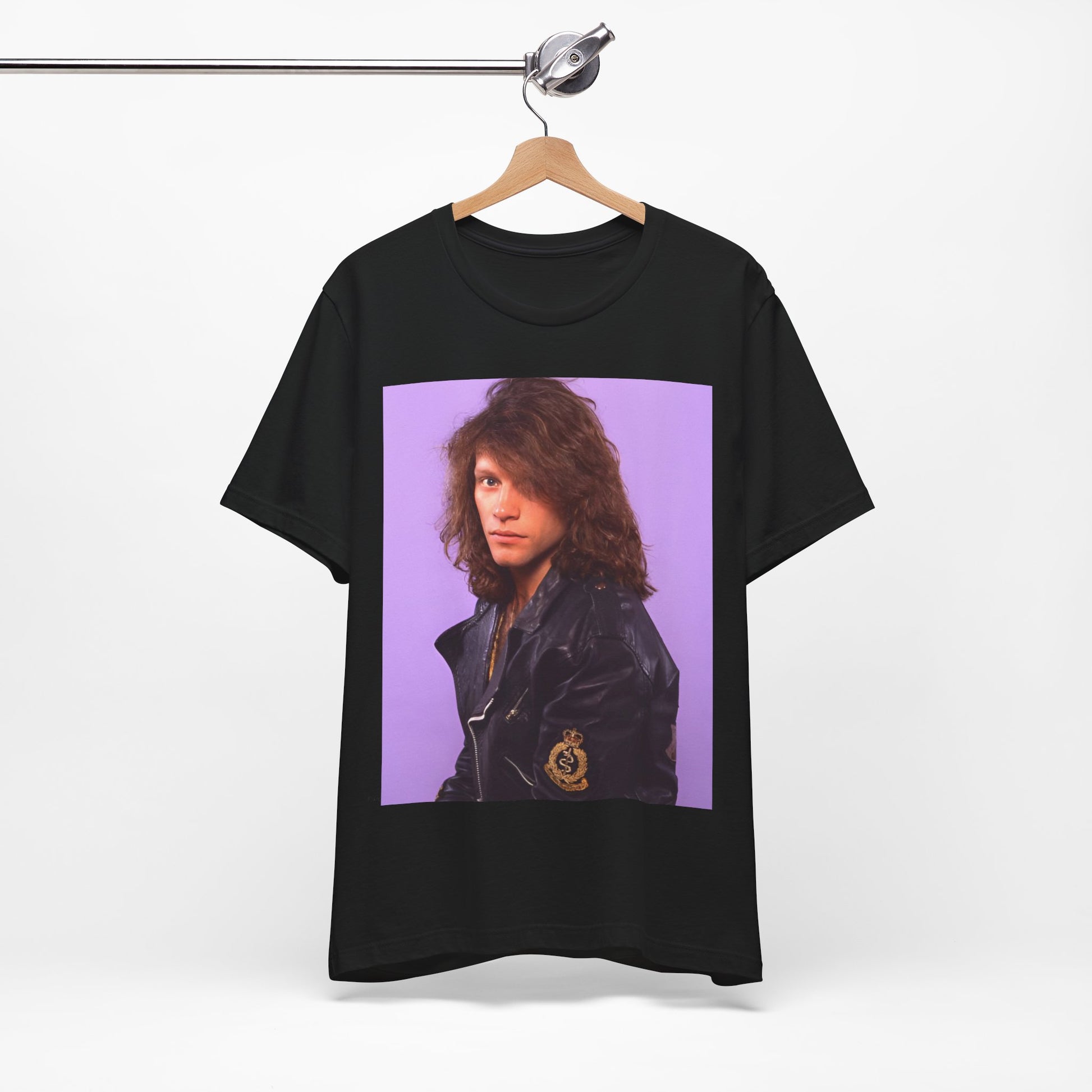 [bonjovi_shirt]-[bonjovi_tshirt]-[bonjovi_merch]-[bonjovi_merchandise]-[bonjovi_graphictee]-[bonjovi_tee]-MODEMOJO