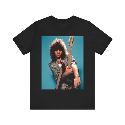 [bonjovi_shirt]-[bonjovi_tshirt]-[bonjovi_merch]-[bonjovi_merchandise]-[bonjovi_graphictee]-[bonjovi_tee]-MODEMOJO